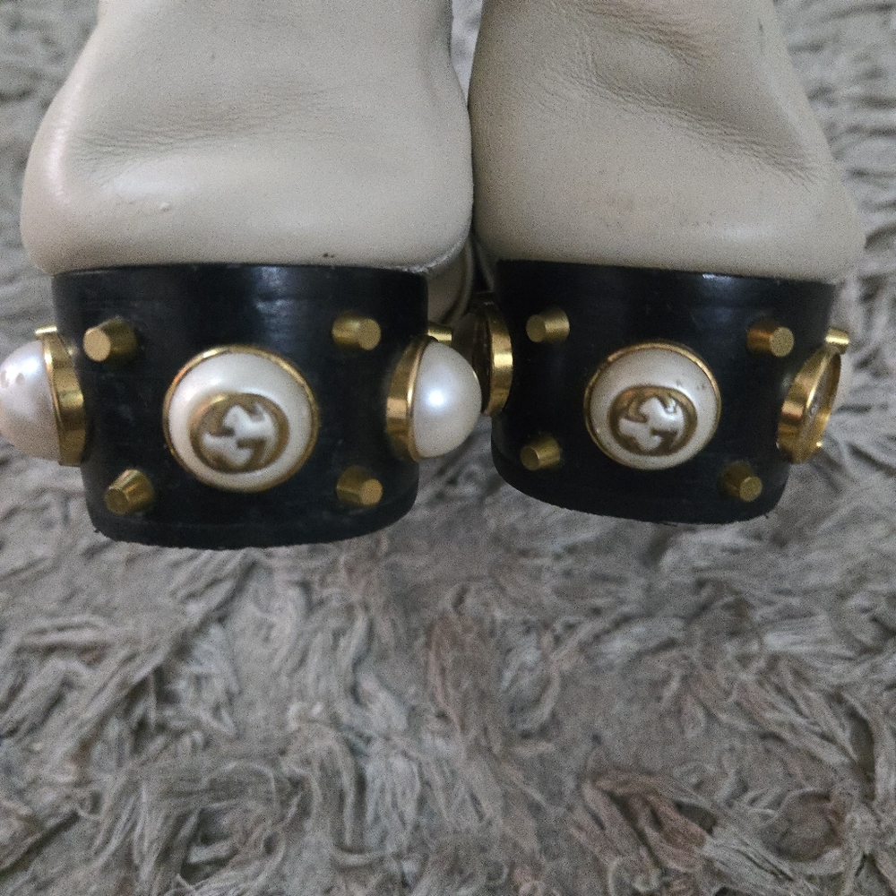 Gucci Peyton White Leather Loafers Pearl Heel Web Stripe GG Logo Sz 39 - Picture 4 of 11
